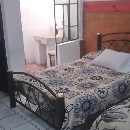 Hotel Las Palomas 태스코 데 알라르콘 외부 사진