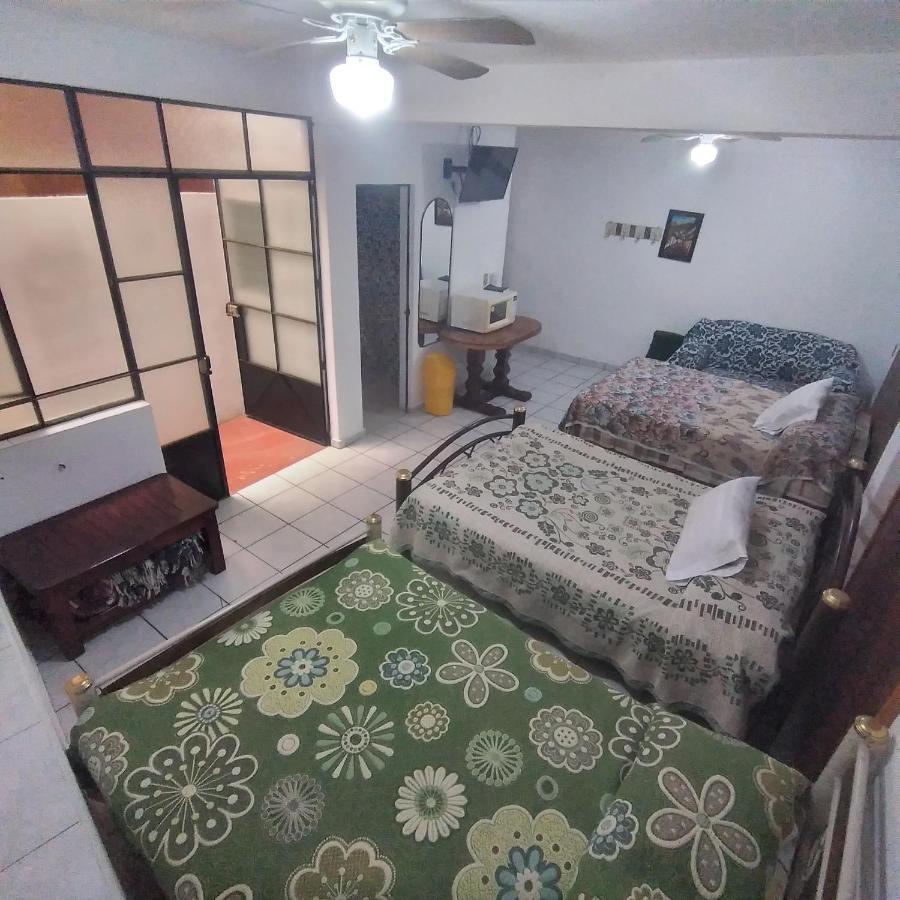 Hotel Las Palomas 태스코 데 알라르콘 외부 사진