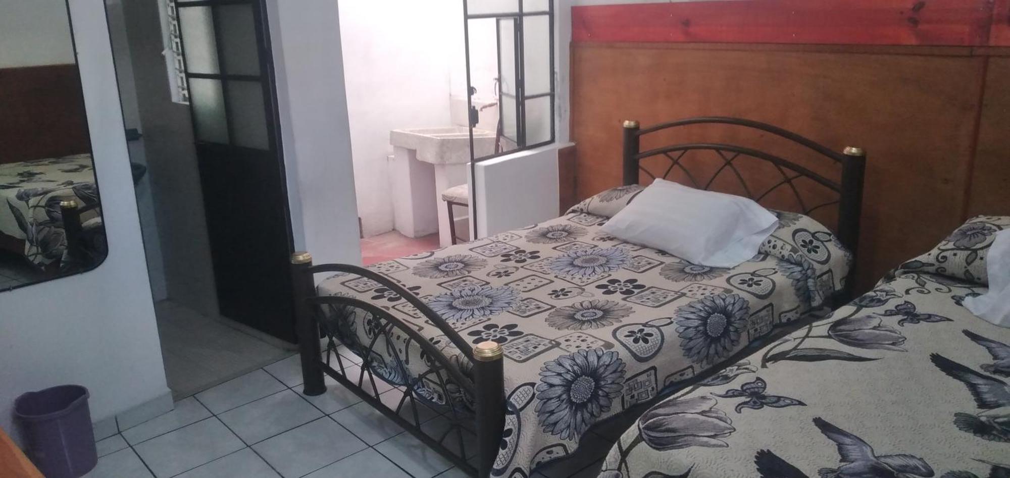 Hotel Las Palomas 태스코 데 알라르콘 외부 사진